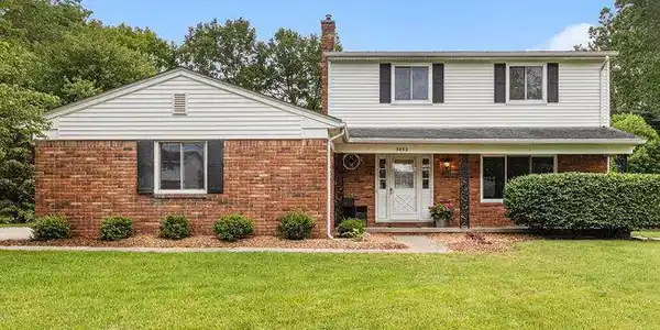 3062 BEACHAM Drive