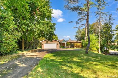 1156 Seneca Road