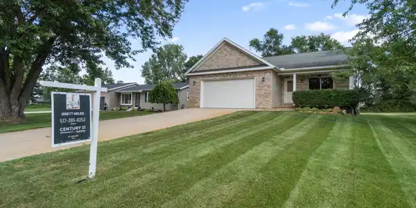 125 W Princess Drive