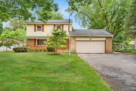 801 Holly Bush Drive