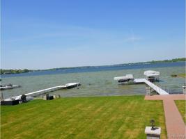 1712 CASS LAKE FRONT Road
