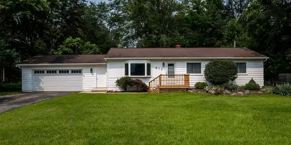 217 HICKORY Lane