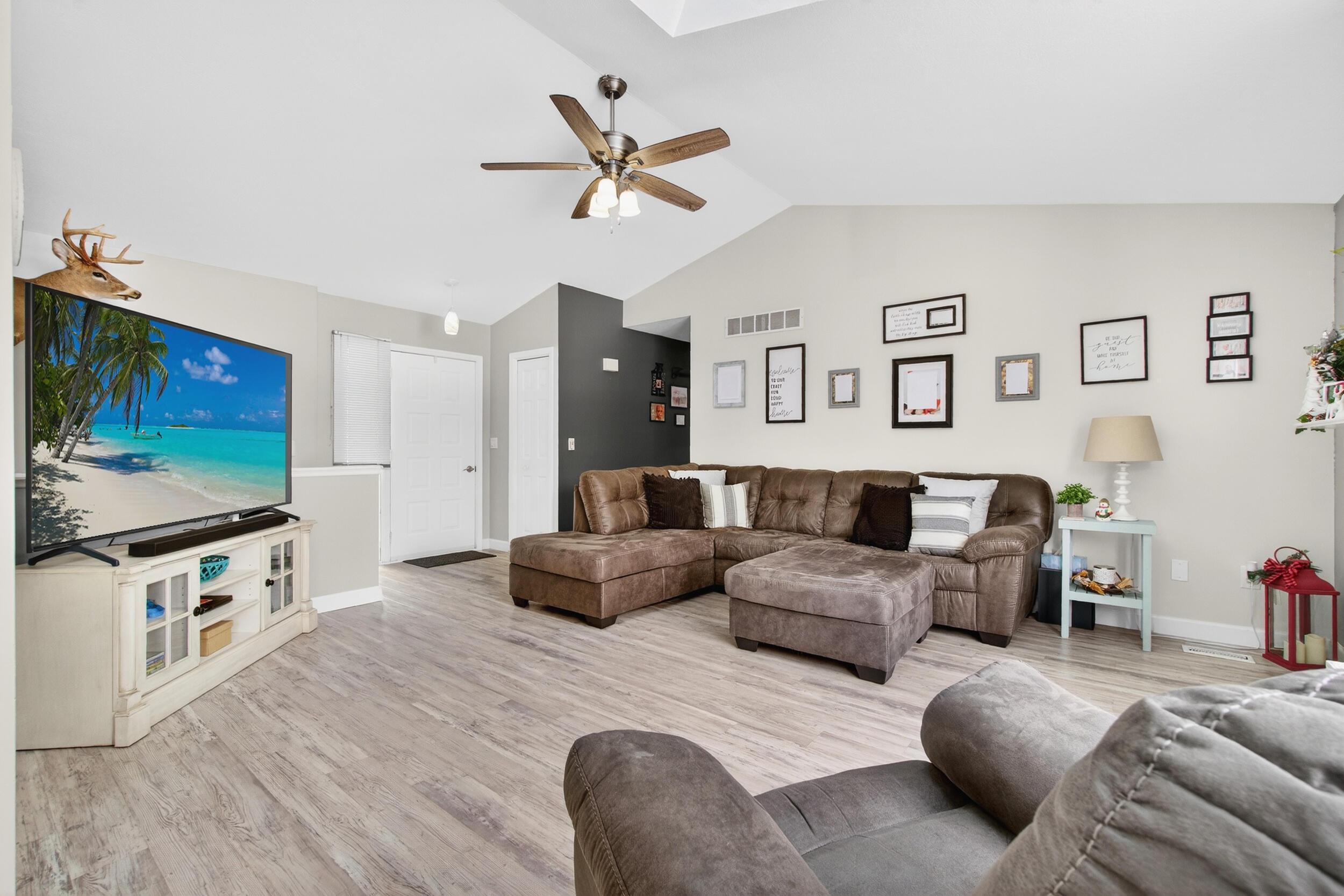 Image 4: 6_4461 spinnaker ln pleasant lake mi - 0