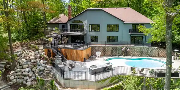 2416 Thornapple River SE Drive