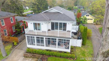 153 Elizabeth Street