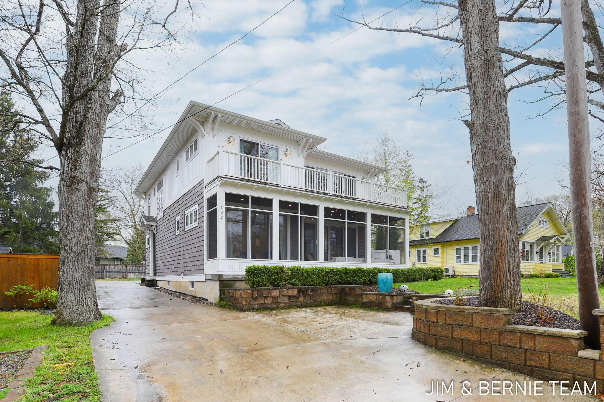 Image 2: 1-web-or-mls-153-elizabeth-st