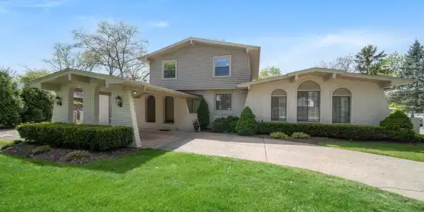 5095 Parview Drive