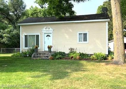 590 Bogie Lake Road