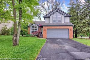 499 Court Lane