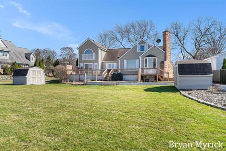 807 South Shore Drive