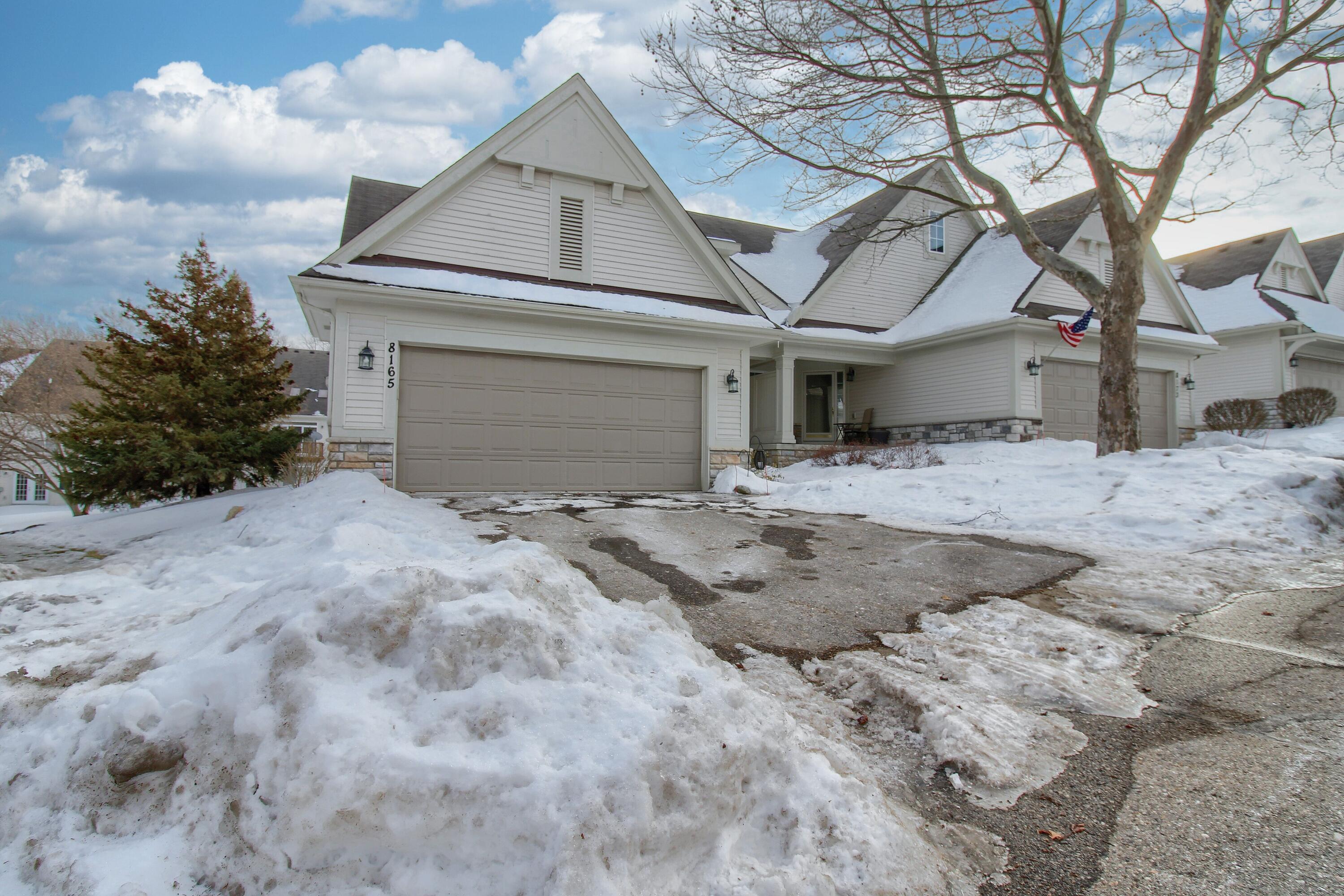 Image 3: 3-Front-3rd-View