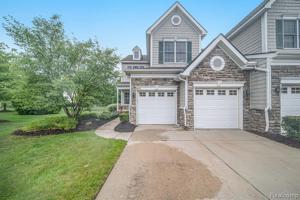 26245 FIELDSTONE Drive