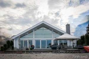 12292 LAKESHORE DRIVE