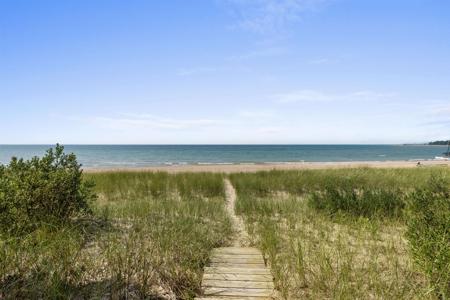 2095 San Marino Trail