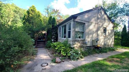 410 TIMBERLOST Street
