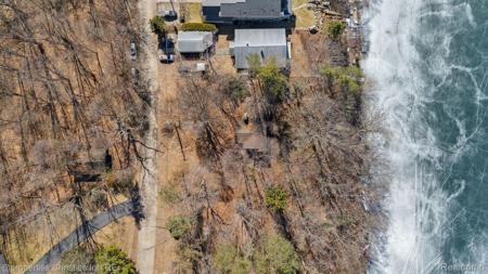 2455 RIDGE Road