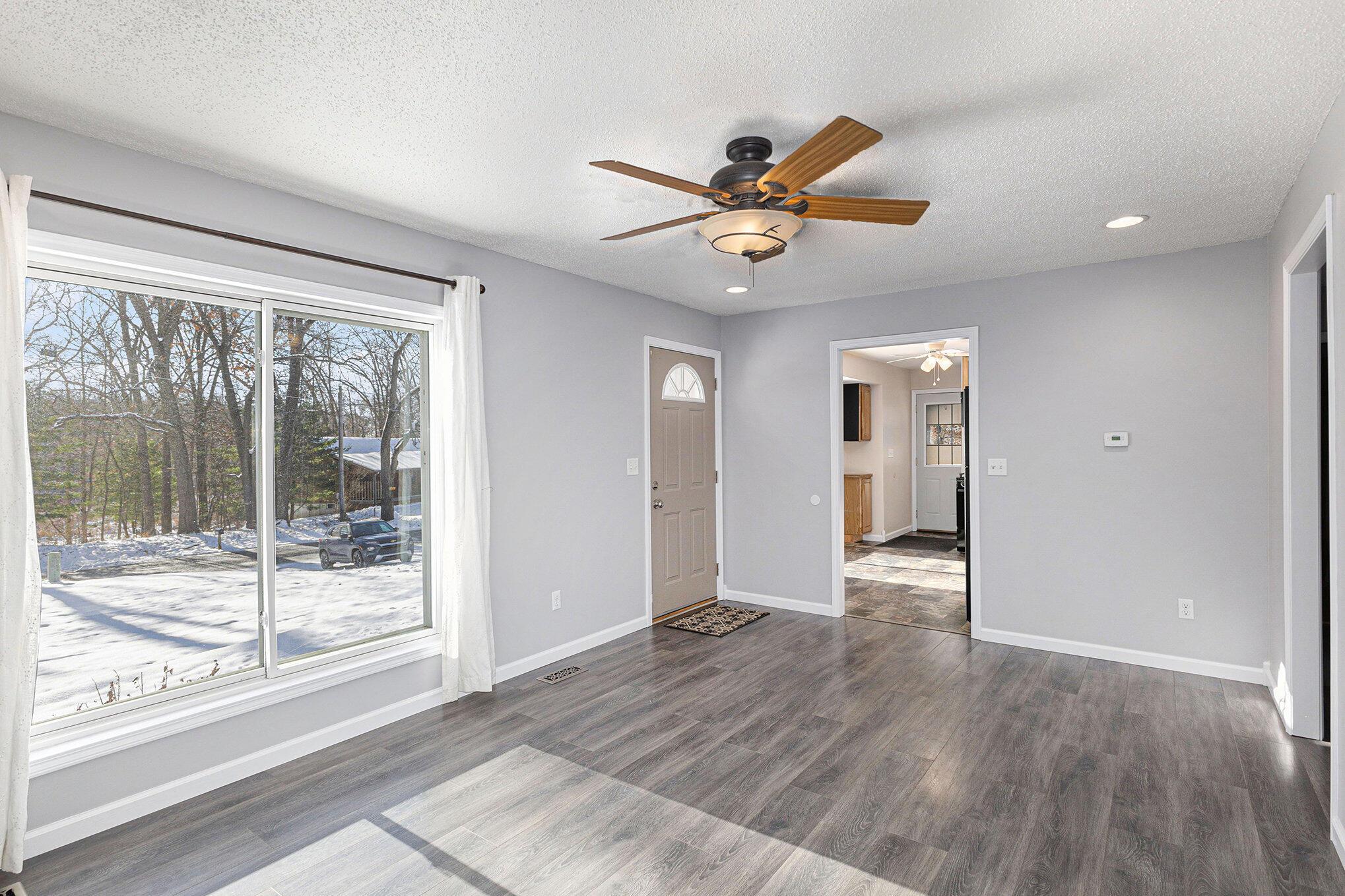 Image 4: 005_file_531