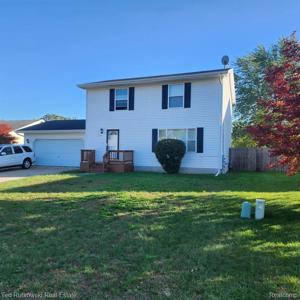 2214 GRANT PLACE
