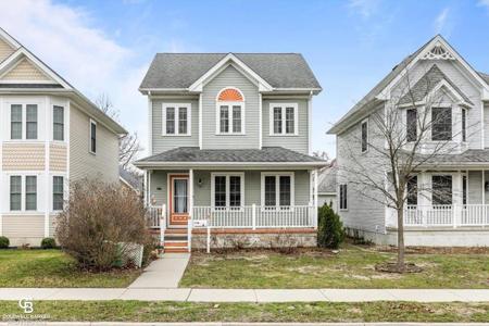 704 Griswold