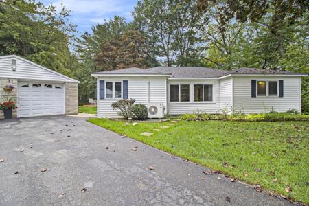 1540 Lakeshore Drive