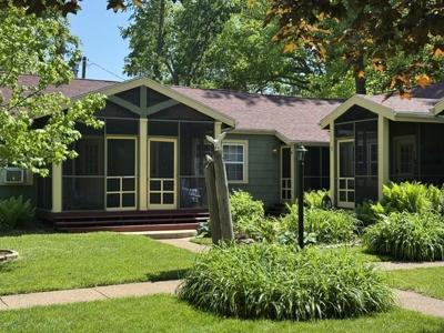 15657 Lakeshore Road