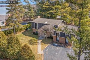 2880 WALNUT LAKE Road