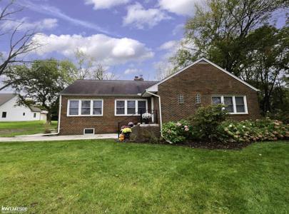 6285 Clarkston