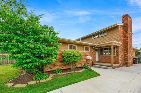 20601 WEDGEWOOD Drive