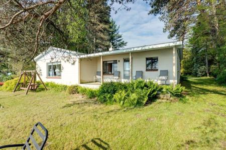 3924 N Lakeshore Road