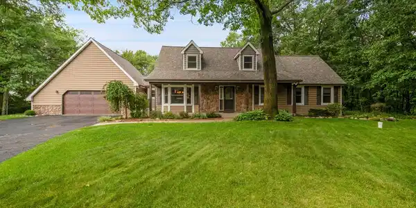 639 HIGHLAND Drive