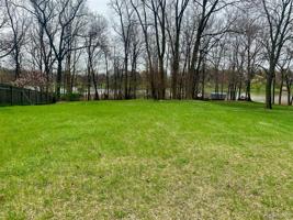 143 Shoreline Boulevard