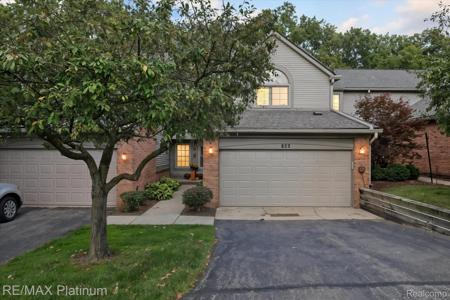 852 Woodridge Hills Drive