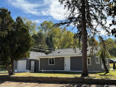 4915 Clarkston Road