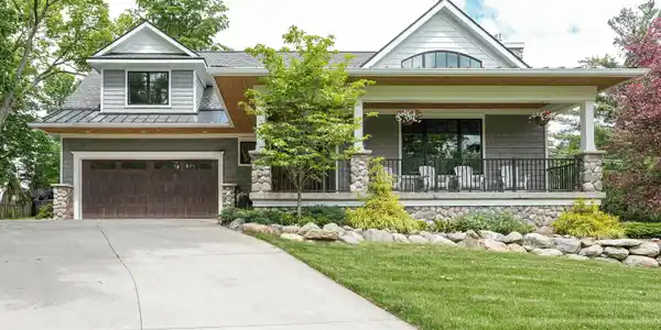 2769 THORNAPPLE RIVER Drive