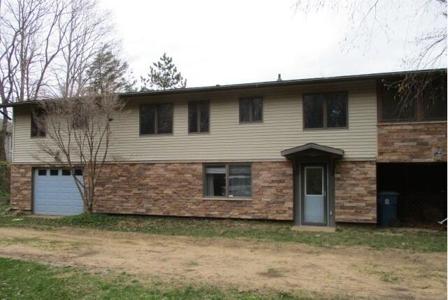 1144 Edgewater Terrace