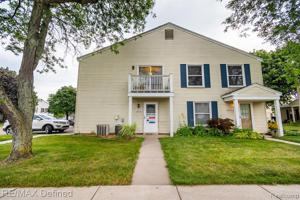 2997 MAPLEWOOD Court