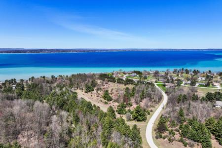 3091 Scenic Hills Drive