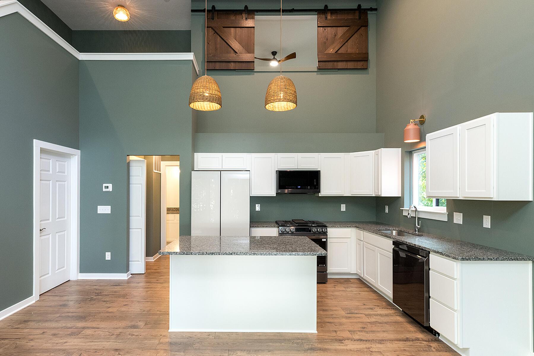 Image 3: 490687272_1214970797295576_4998935117736