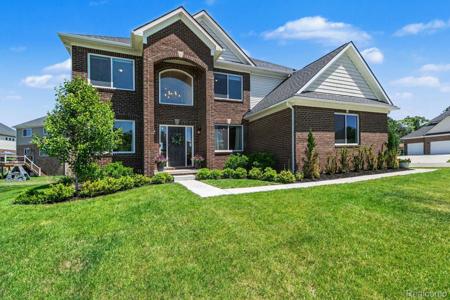 5531 Morgan Lake Drive