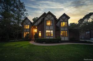 9381 PARK LANE