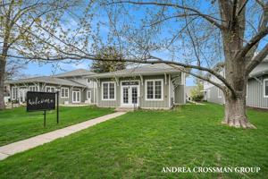 430 Center Street