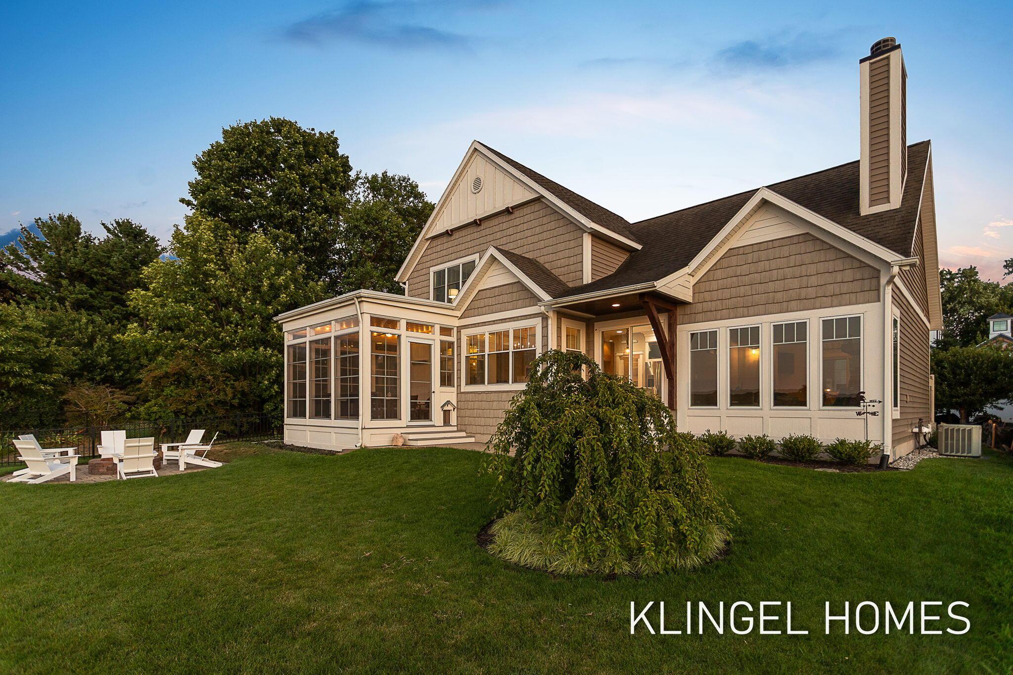 Image 2: 163-web-or-mls-702-elk-ave