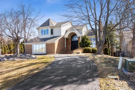 1079 FOREST BAY Drive