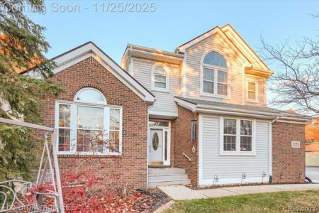 2653 Ravine Side Lane