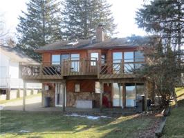 1508 LAKEVIEW Drive