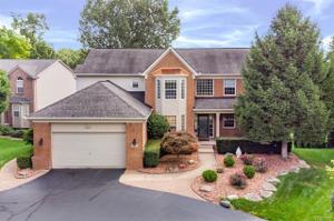 5542 LANCASTER Lane