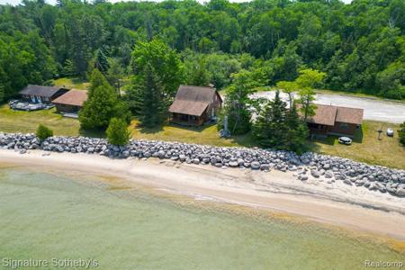 7295 Manitou Beach Road