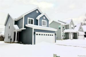 585 S Winding Drive