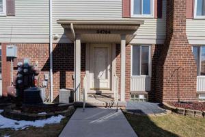34764 E LAKE DR