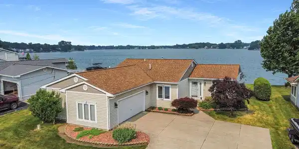 139 Castlewood Drive